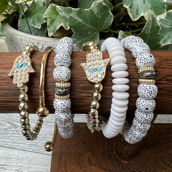 Stylish Gold Boho Chic Stacked Bracelets -  Trendy Stackable Evil Eye Bracelets - Picture 4 of 13